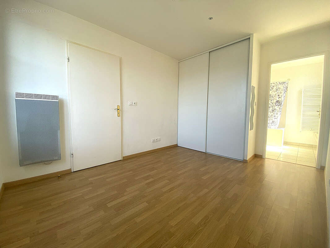 Appartement à MAGNY-LE-HONGRE