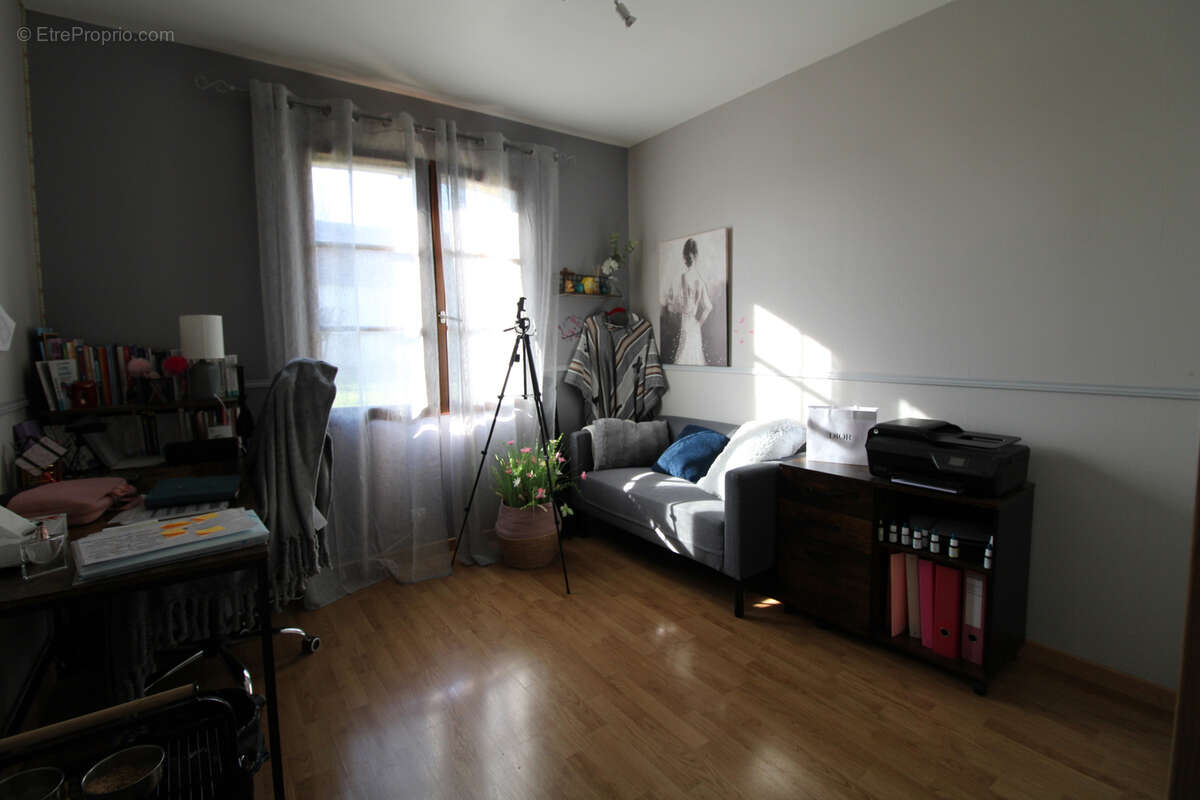 Maison à ECLUZELLES