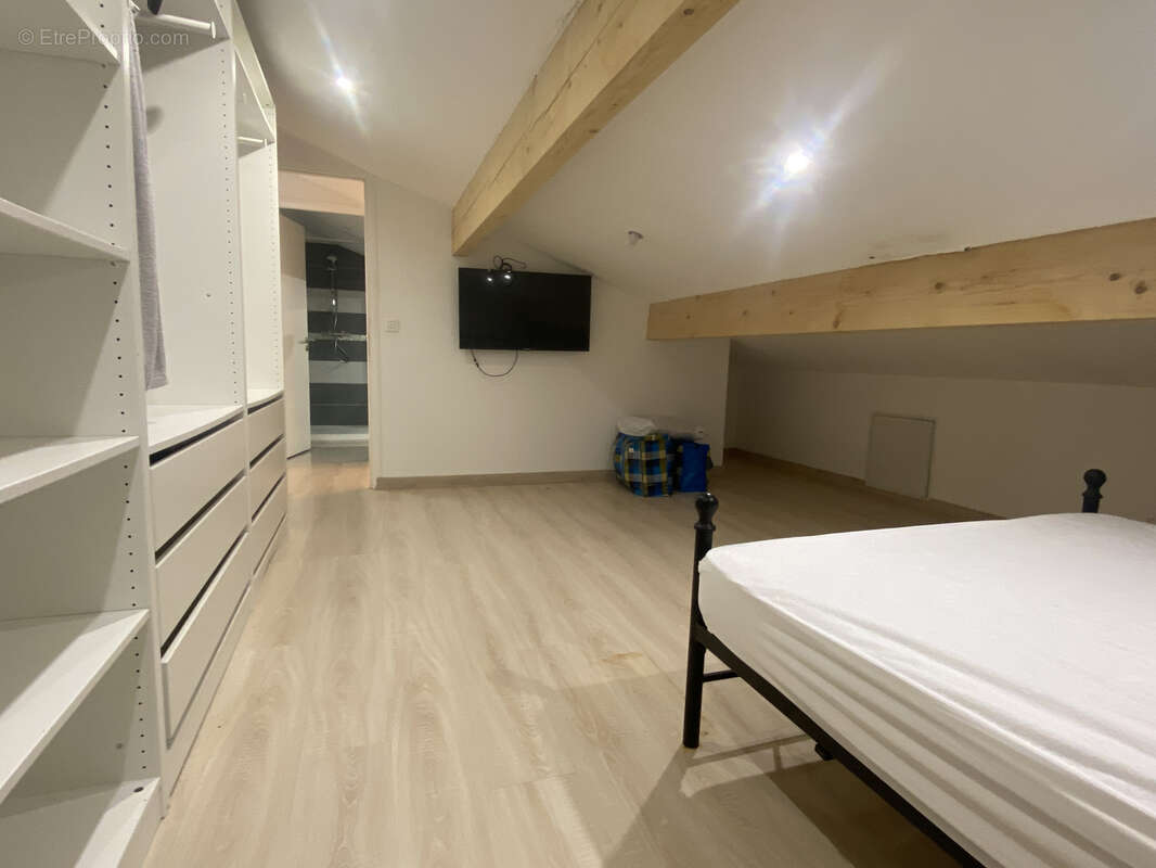 Maison à PARAY-VIEILLE-POSTE