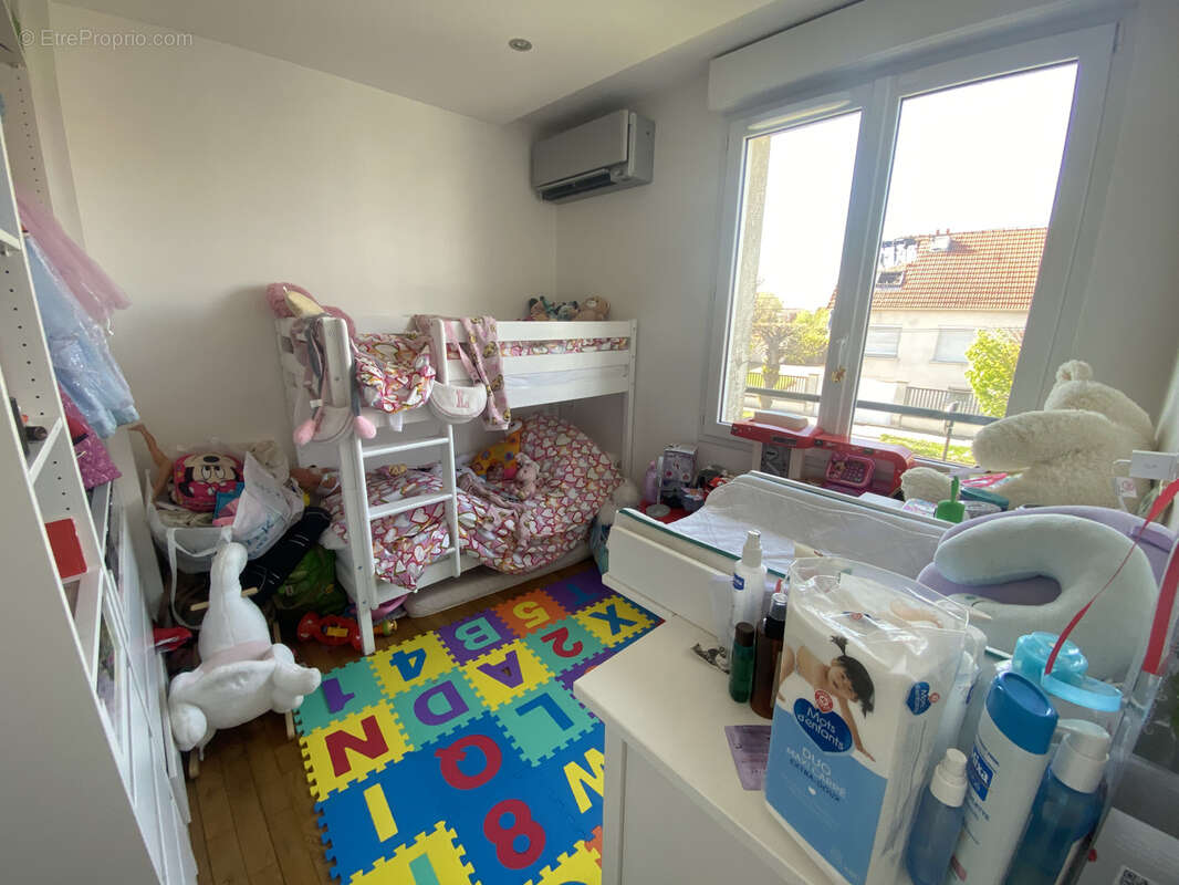 Maison à PARAY-VIEILLE-POSTE