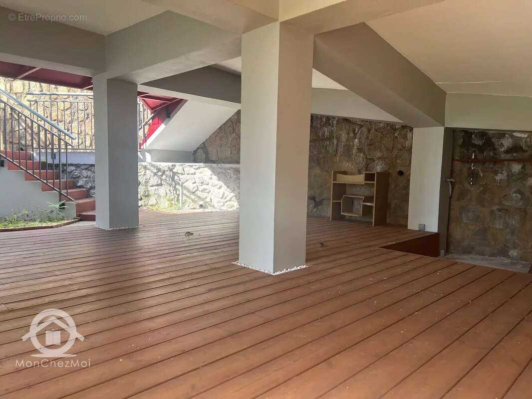 Maison à LA POSSESSION