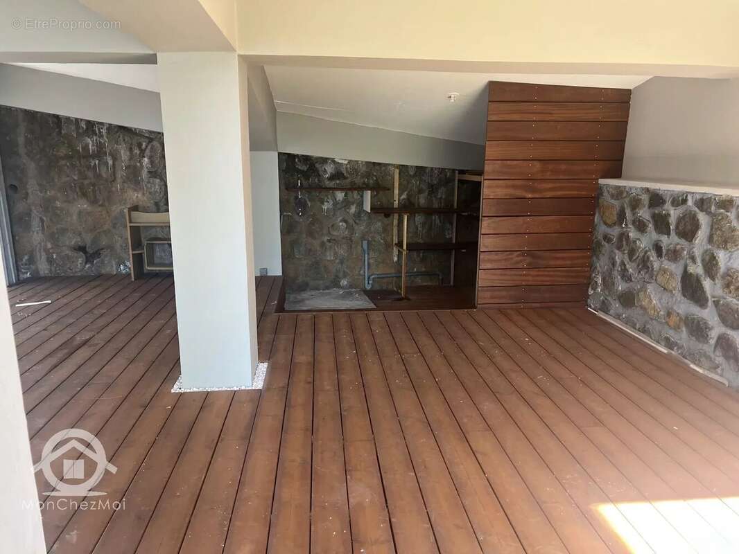 Maison à LA POSSESSION