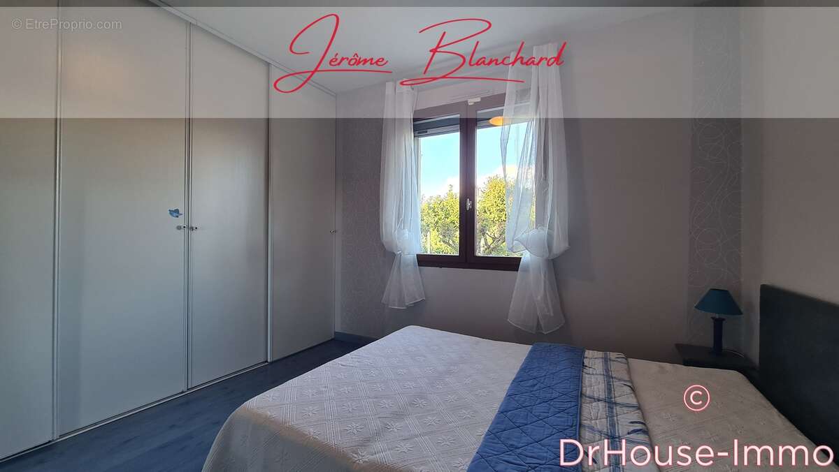 Maison à AMBARES-ET-LAGRAVE