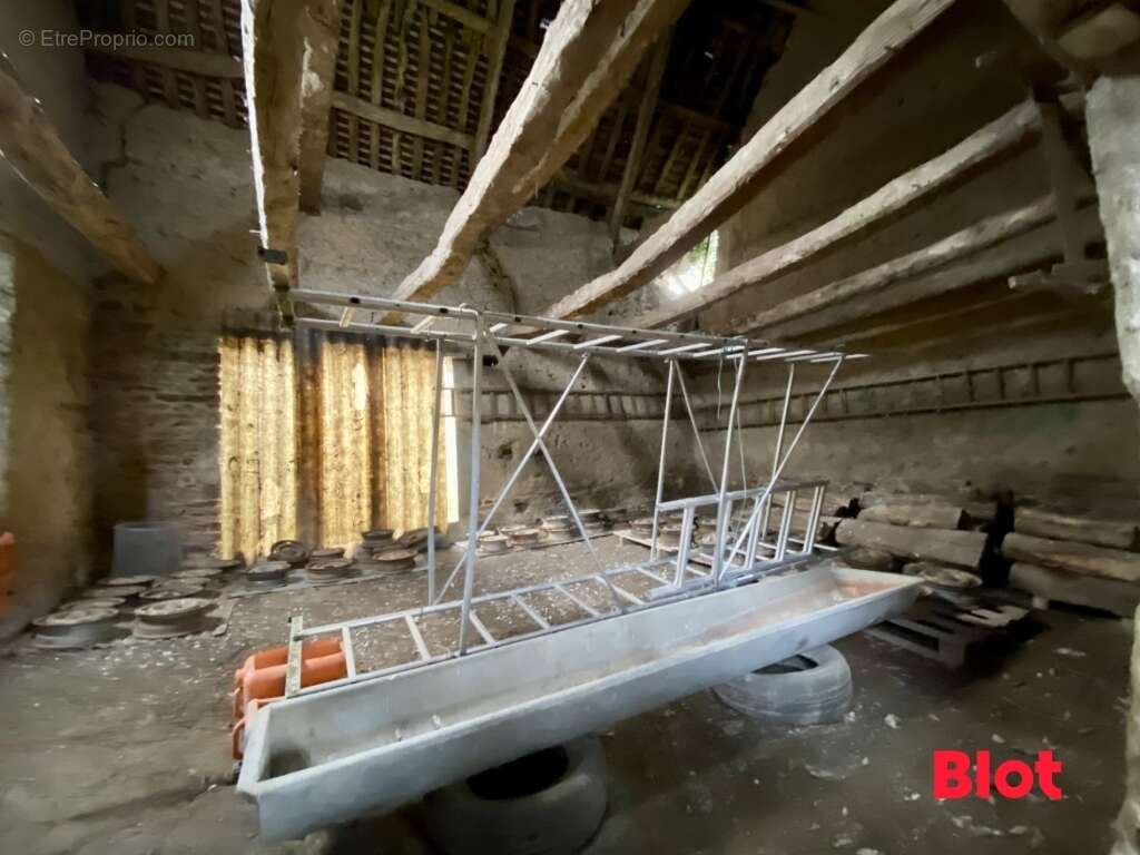 Maison à SAINT-MEEN-LE-GRAND