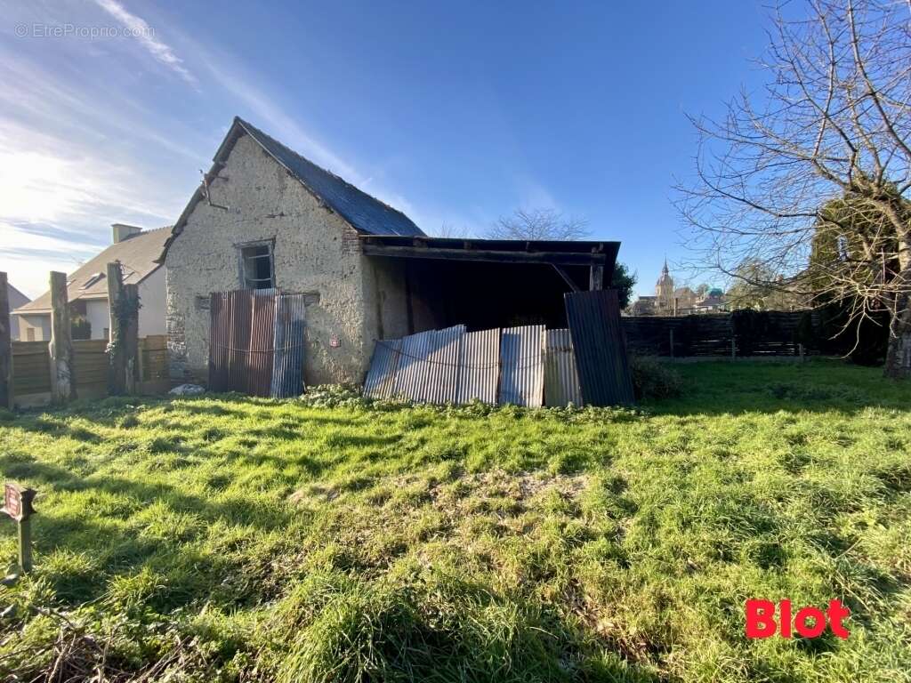 Maison à SAINT-MEEN-LE-GRAND