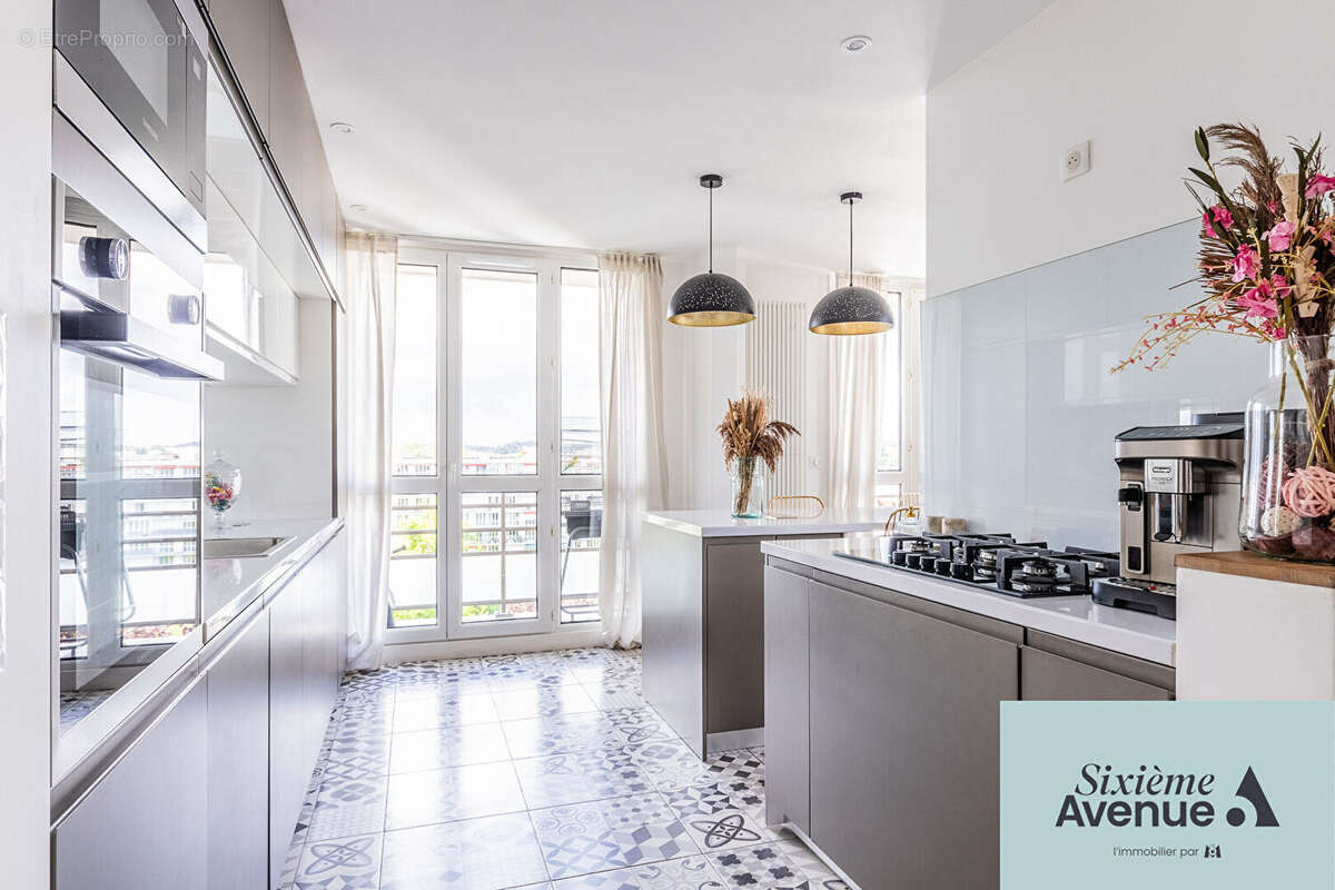 Appartement à CHILLY-MAZARIN