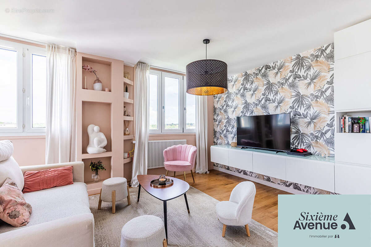 Appartement à CHILLY-MAZARIN