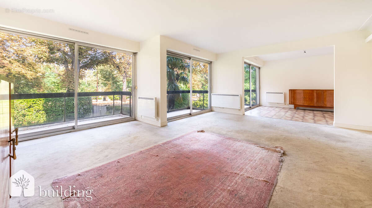 Appartement à NEUILLY-SUR-SEINE