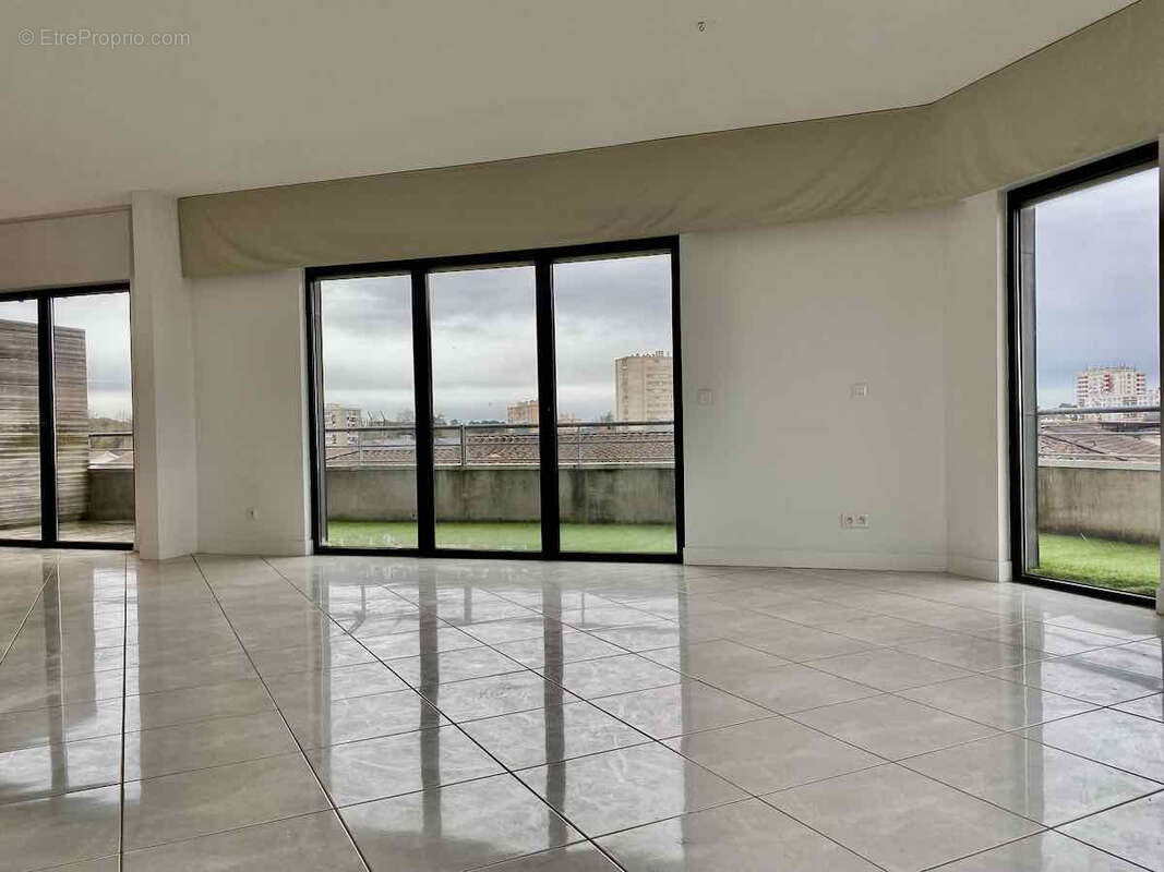 Appartement à MERIGNAC