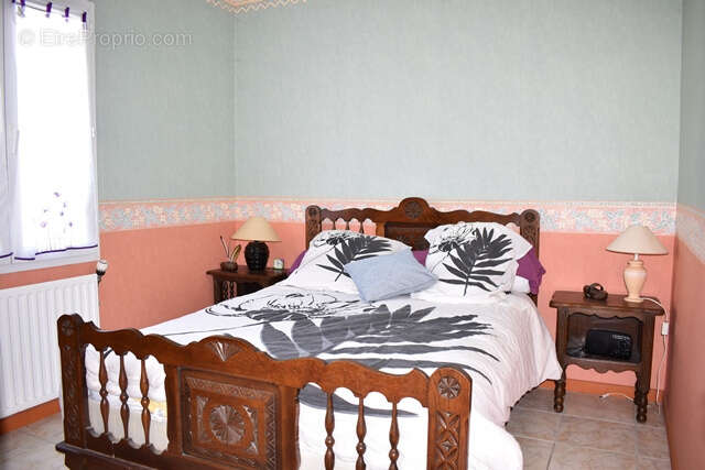 Maison à LA BREE-LES-BAINS