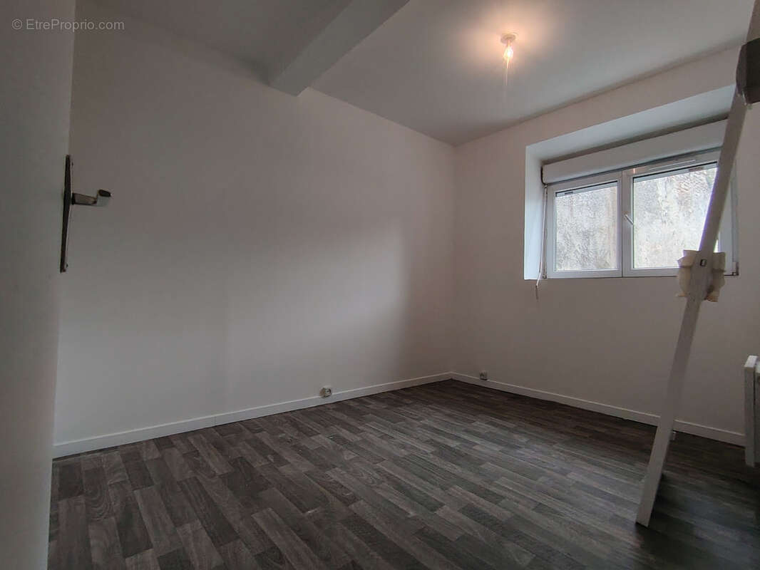 Appartement à MONDEVILLE