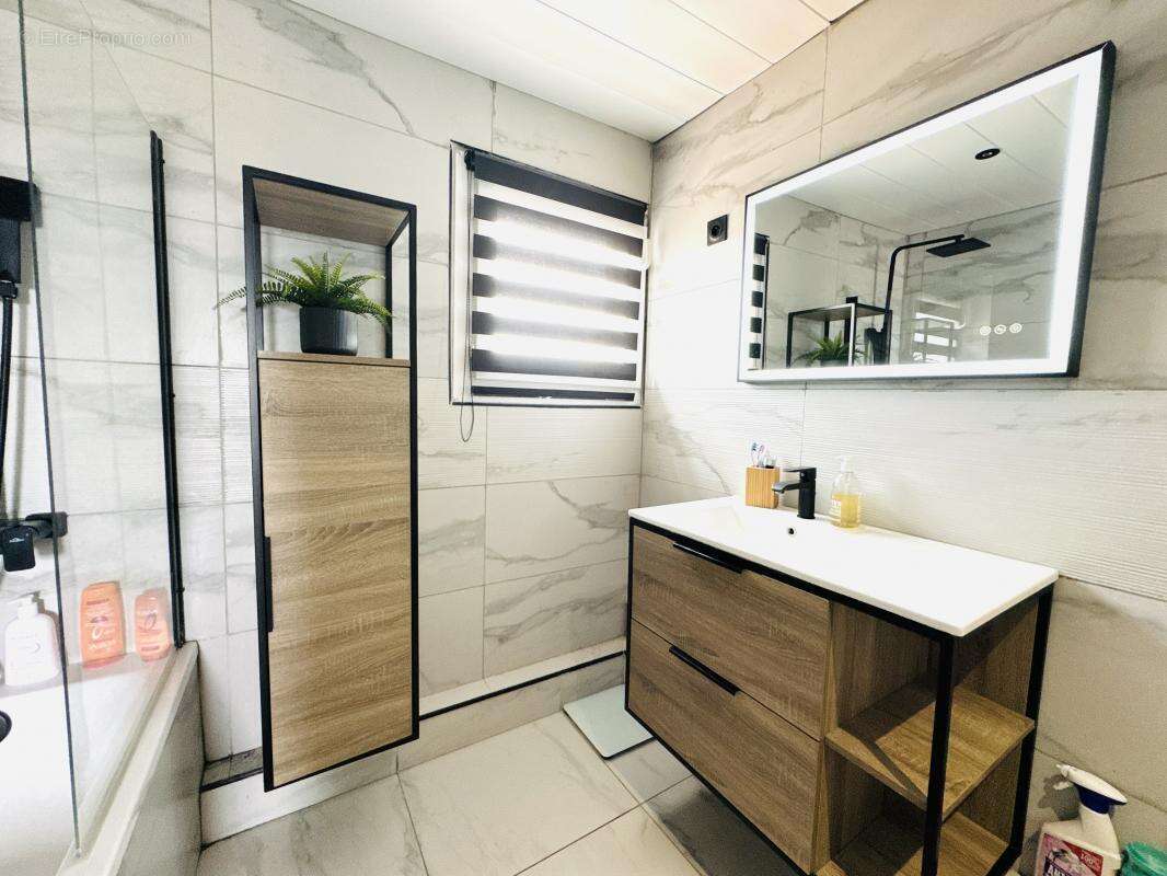 Appartement à MIRAMAS