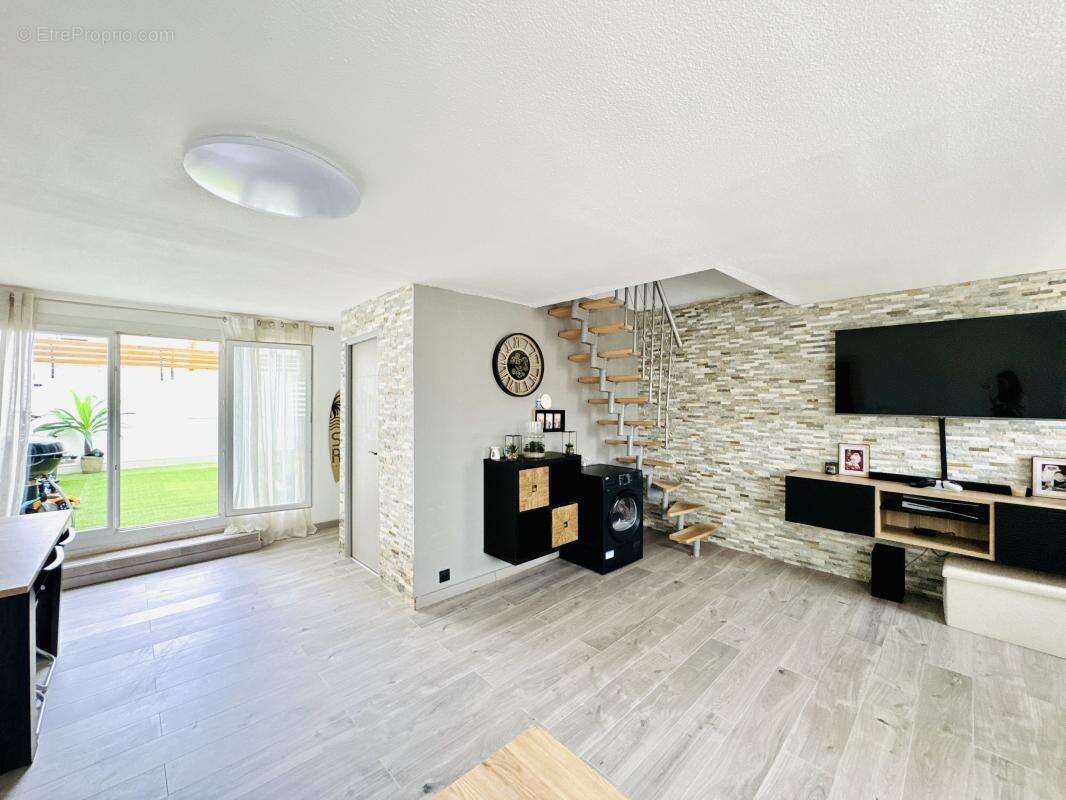 Appartement à MIRAMAS