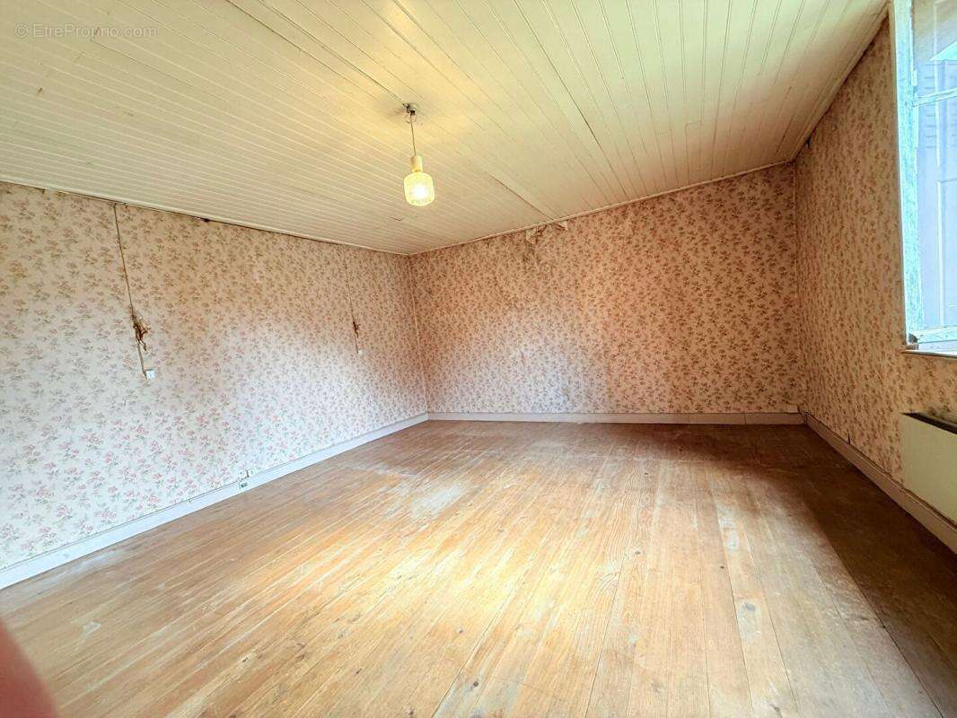 Maison à VAUDRIVILLERS