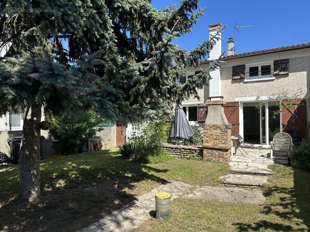 Maison à CHAMPIGNY-SUR-MARNE