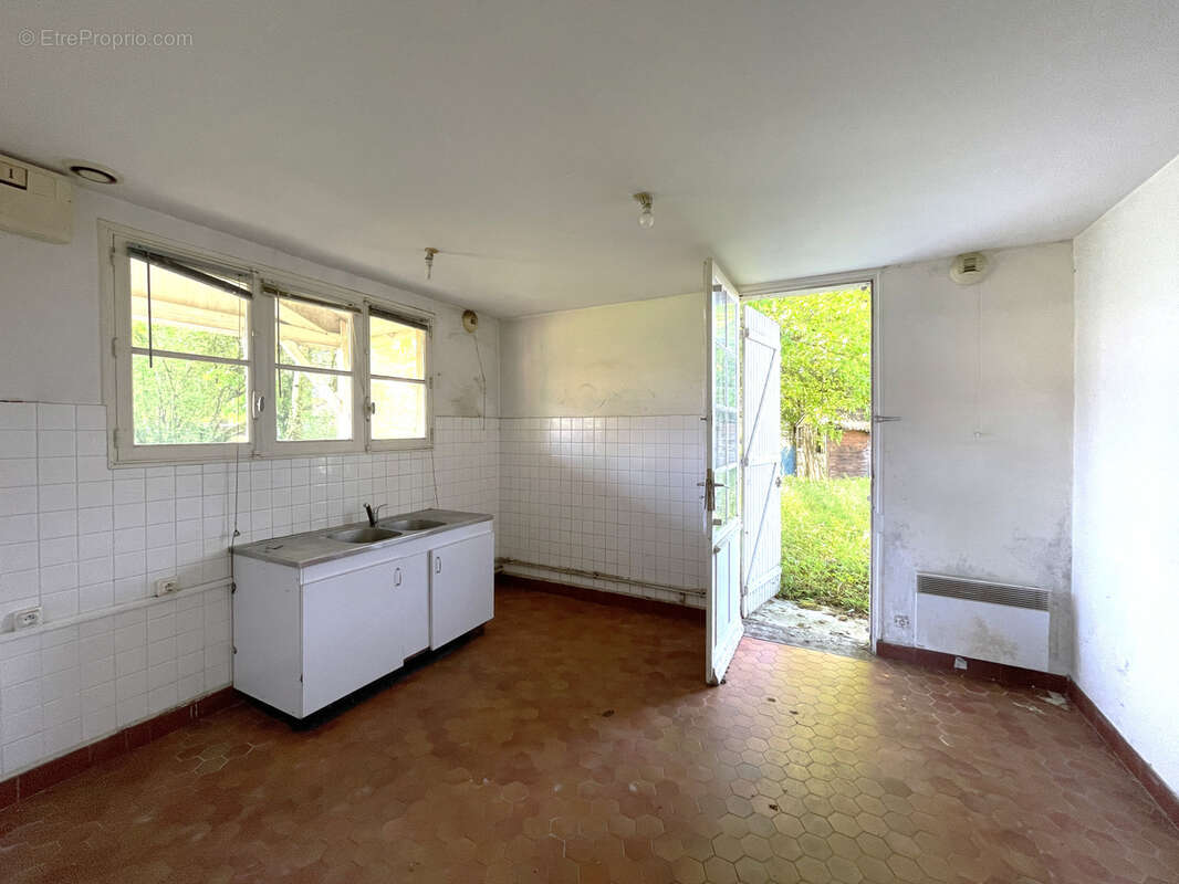 Maison à BELIN-BELIET