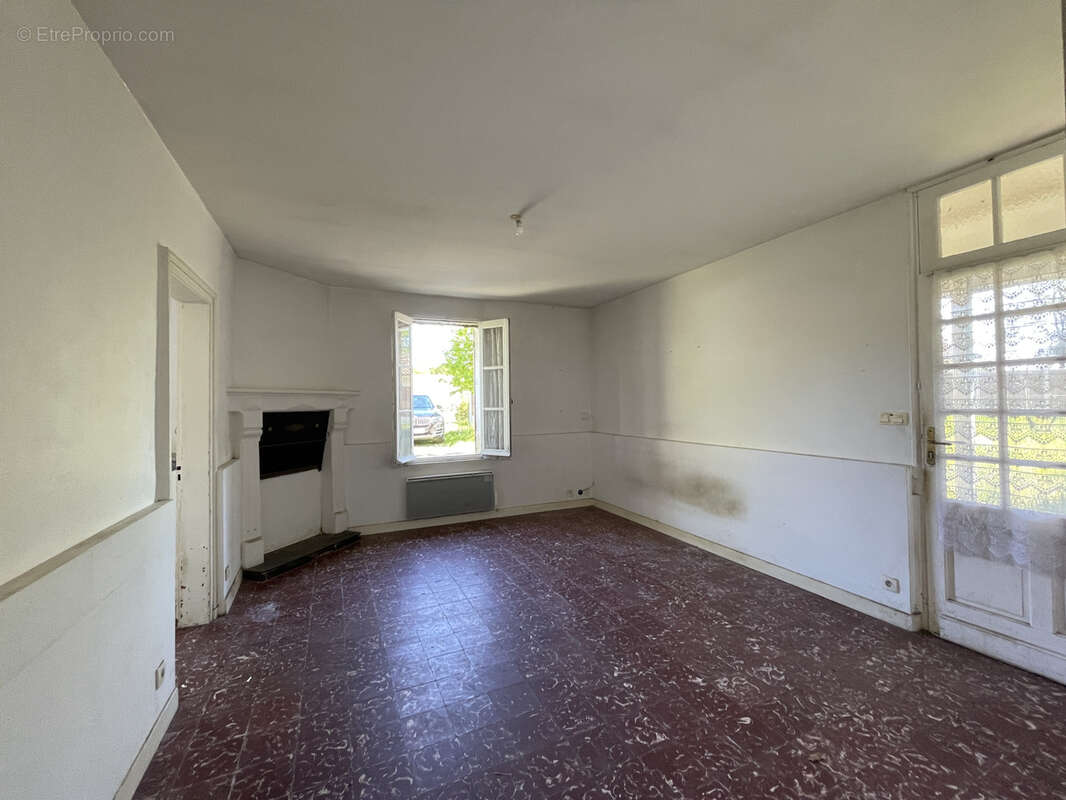 Maison à BELIN-BELIET