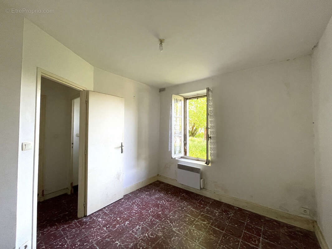 Maison à BELIN-BELIET