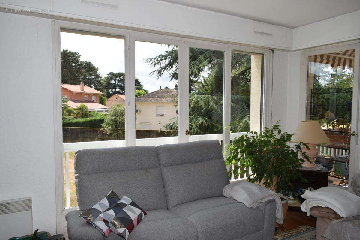 Appartement à CALUIRE-ET-CUIRE