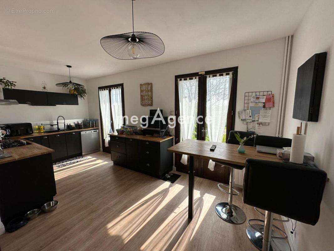 Maison à AVAILLES-EN-CHATELLERAULT