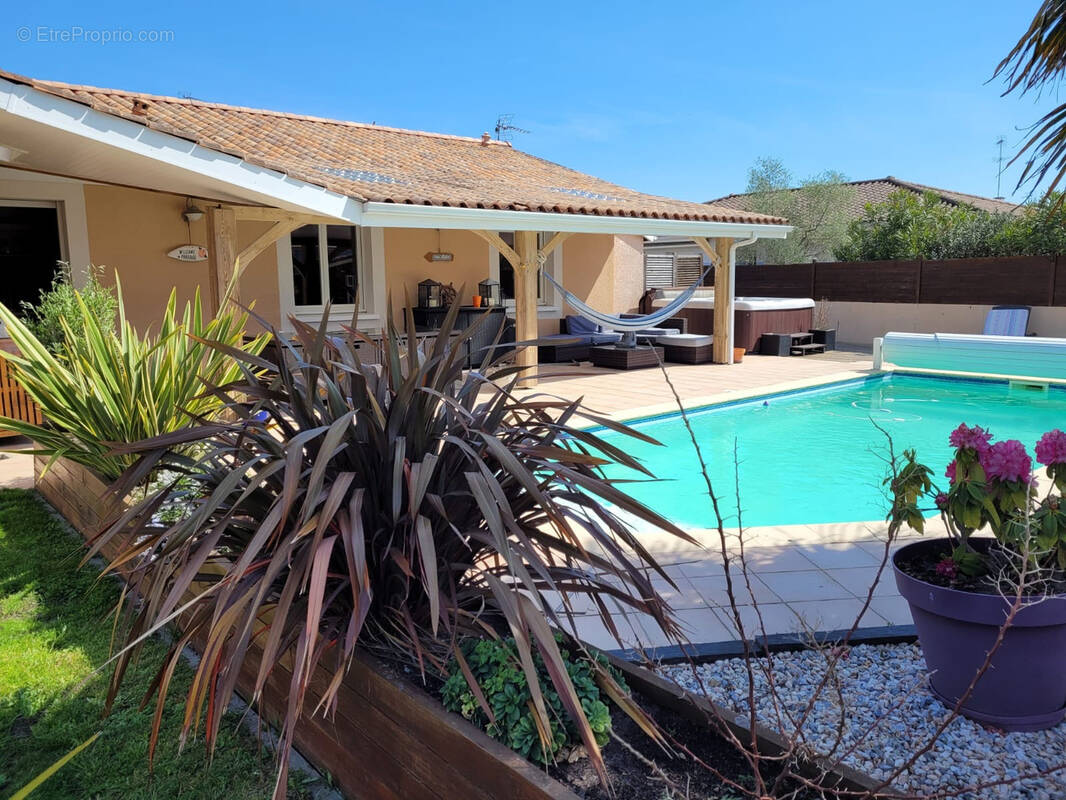 Maison à GUJAN-MESTRAS