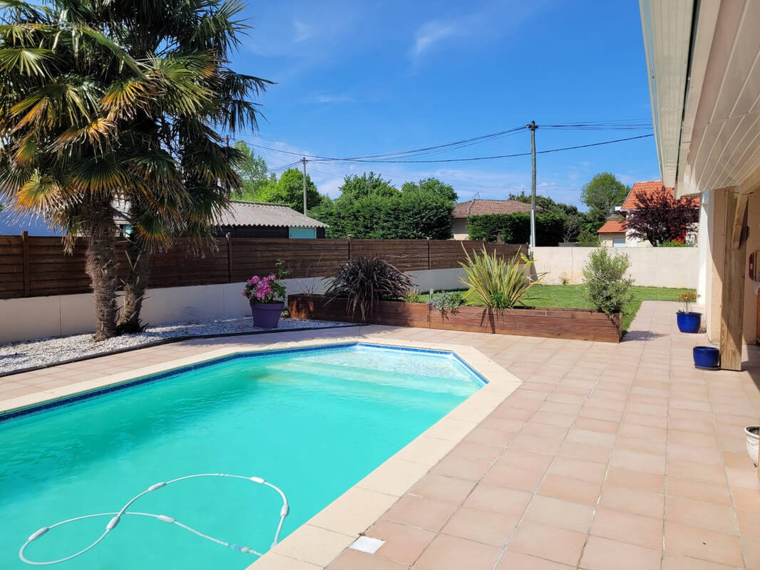 Maison à GUJAN-MESTRAS