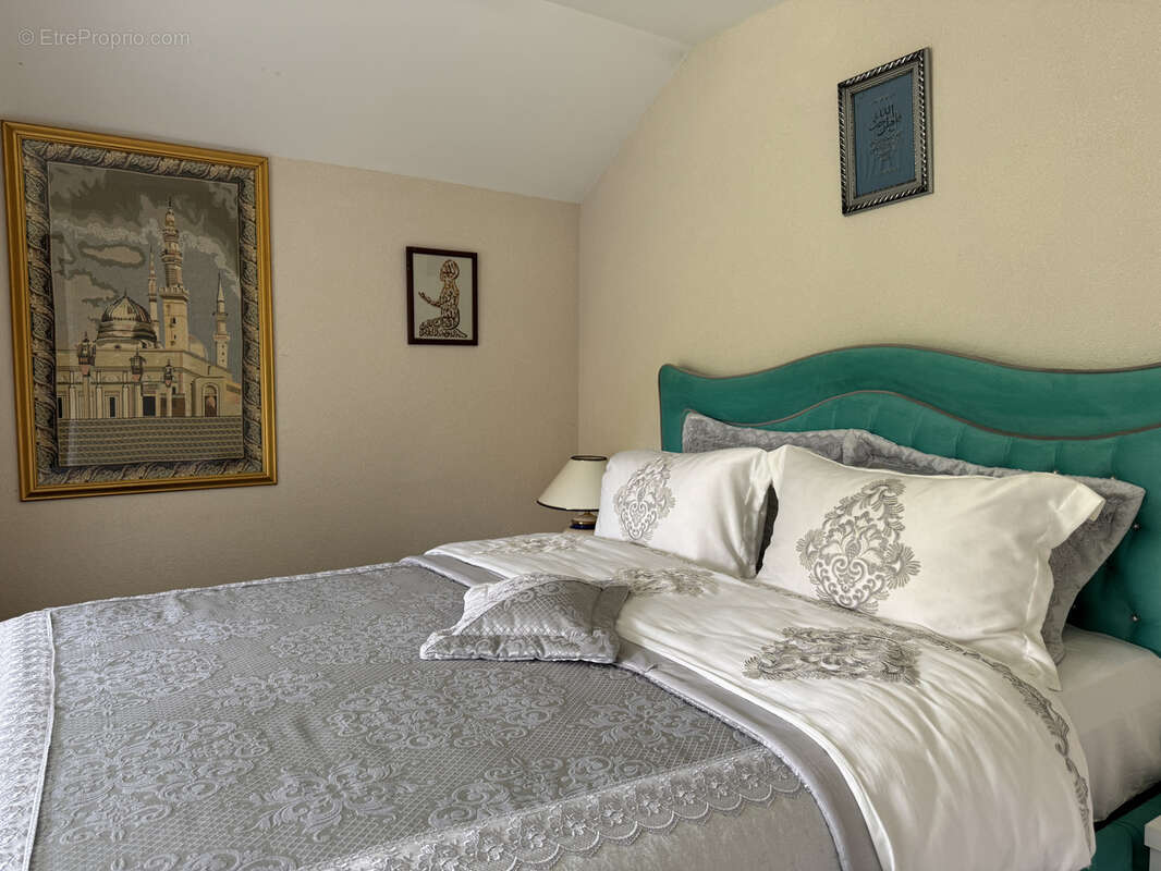 Maison à VETRAZ-MONTHOUX