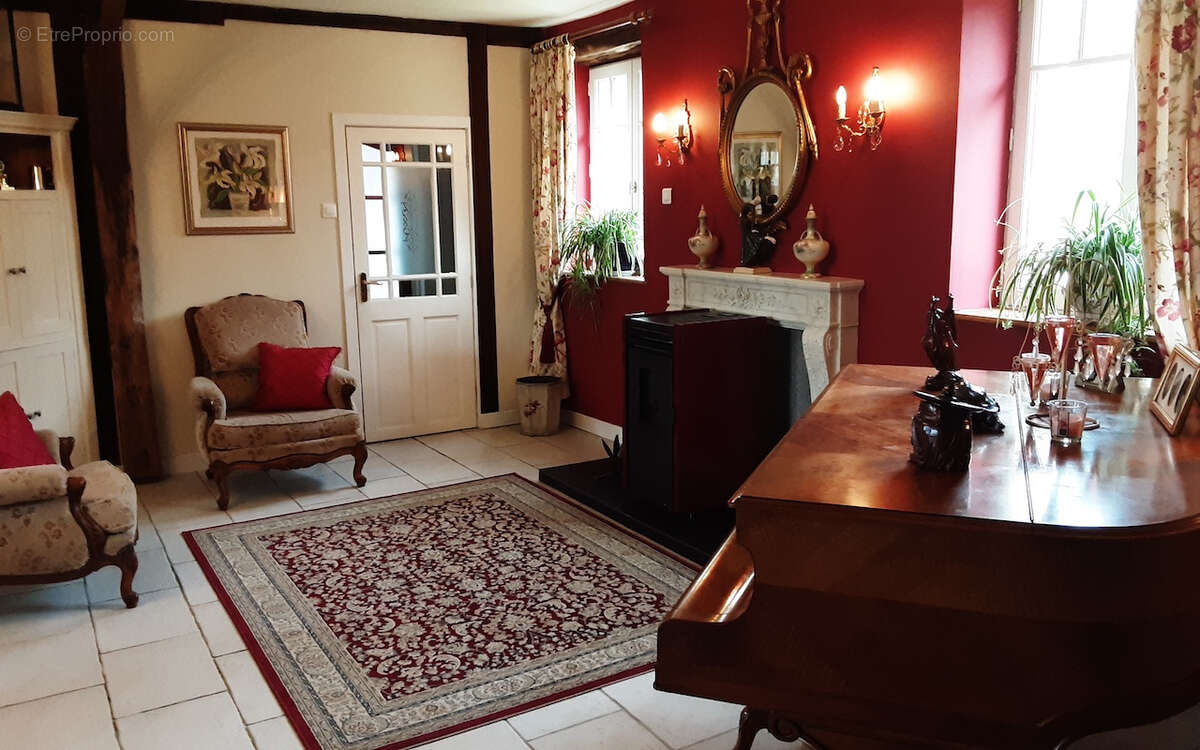 Maison à FESTALEMPS