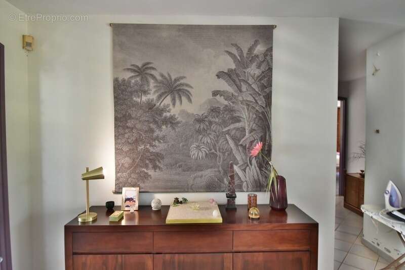 Maison à BAIE-MAHAULT