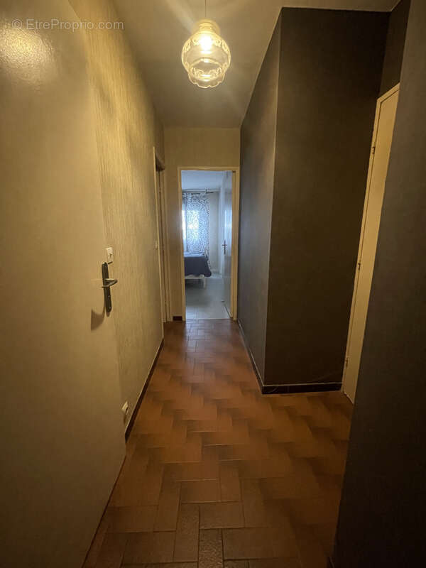 Appartement à SAINT-ETIENNE