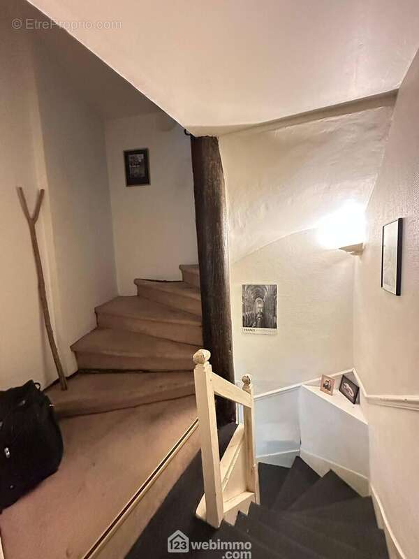 Découvrons l&#039;étage - Appartement à LAON