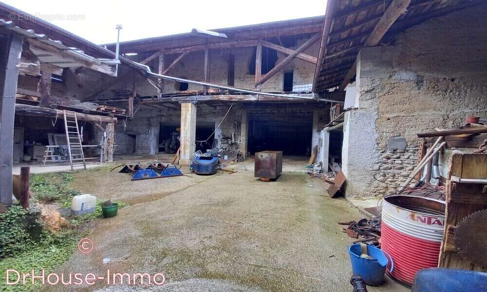 Maison à LA COTE-SAINT-ANDRE