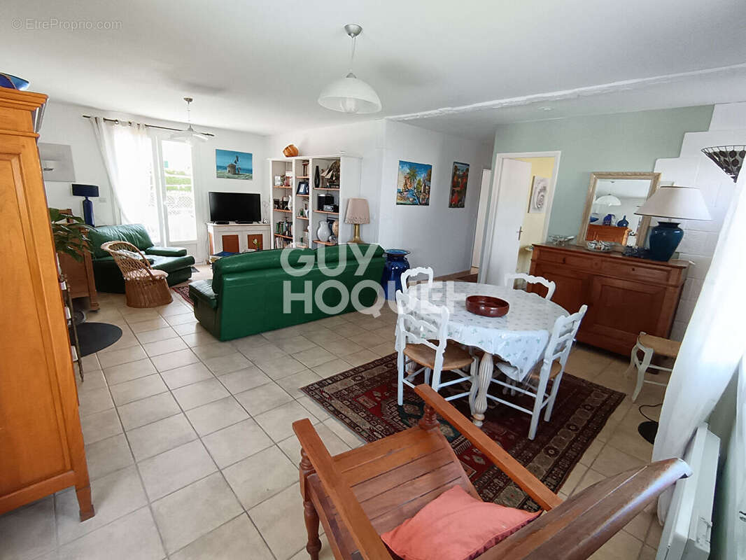 Maison à LE GRAND-VILLAGE-PLAGE