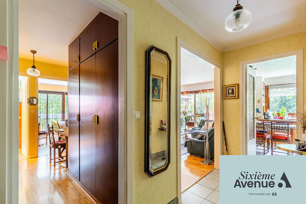 Appartement à CHILLY-MAZARIN