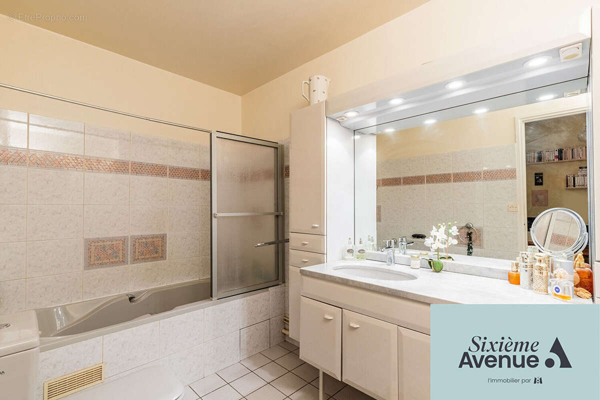 Appartement à CHILLY-MAZARIN