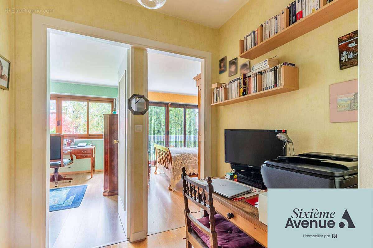 Appartement à CHILLY-MAZARIN