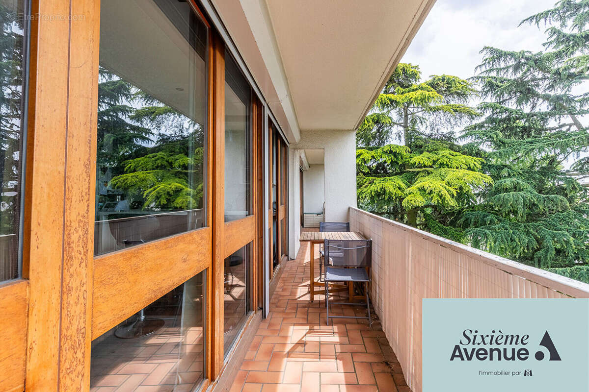 Appartement à CHILLY-MAZARIN