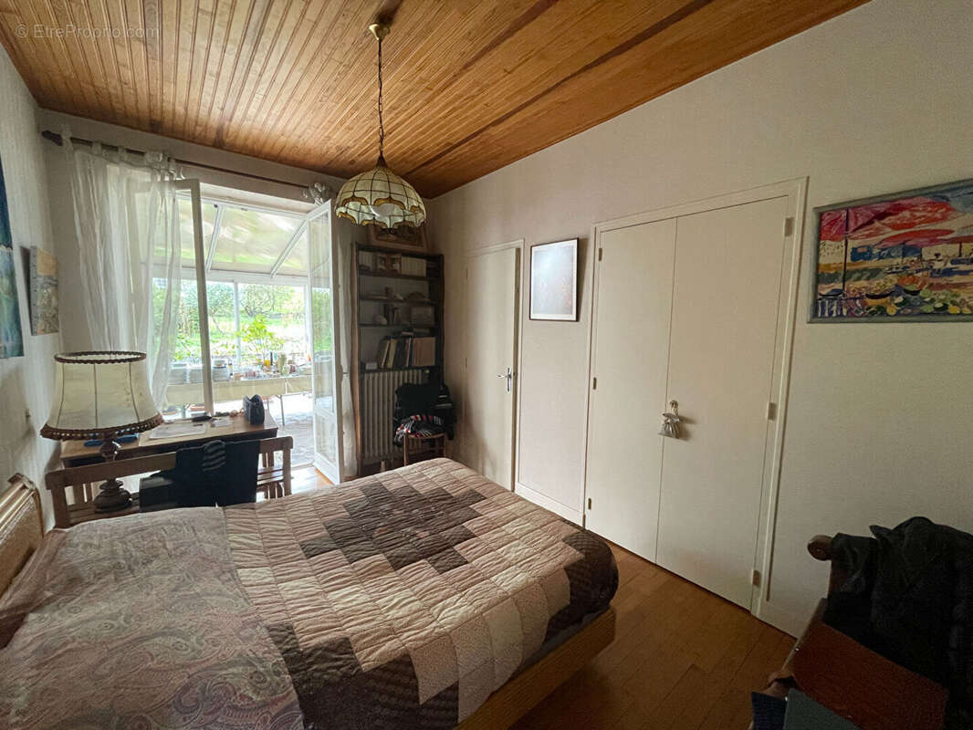 Maison à AIXE-SUR-VIENNE