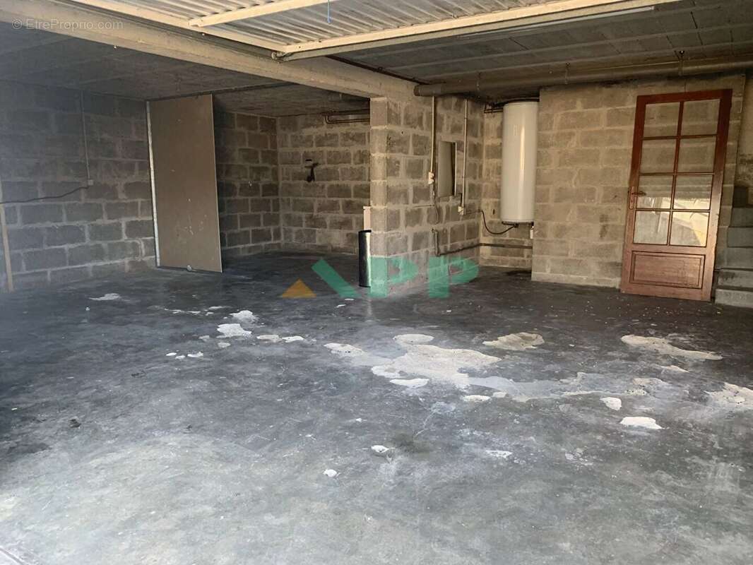 Maison à VIGNEUX-SUR-SEINE