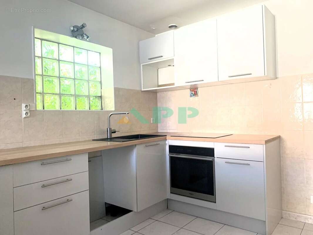 Maison à VIGNEUX-SUR-SEINE