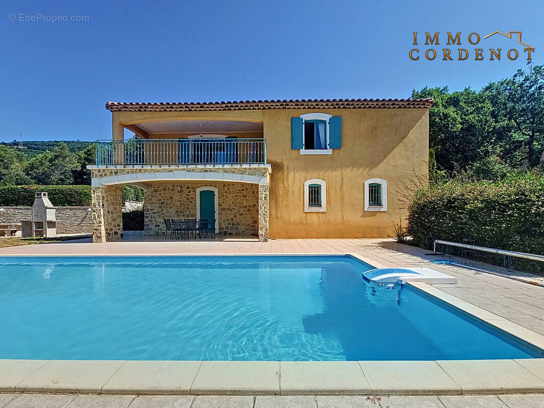 Maison à BESSE-SUR-ISSOLE