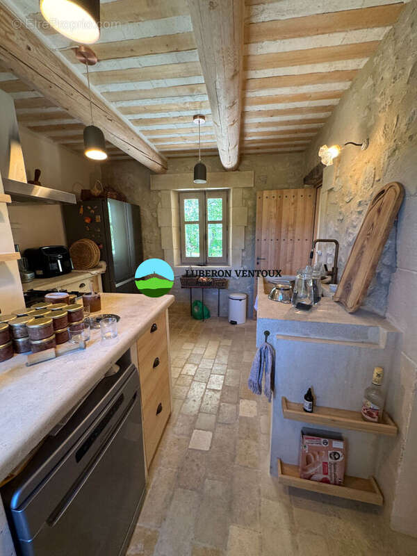 Maison à VILLES-SUR-AUZON