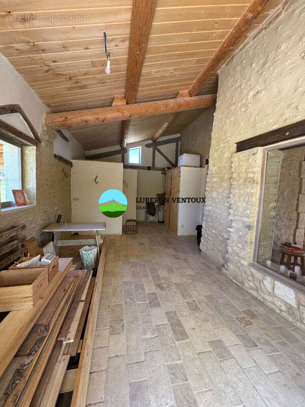 Maison à VILLES-SUR-AUZON