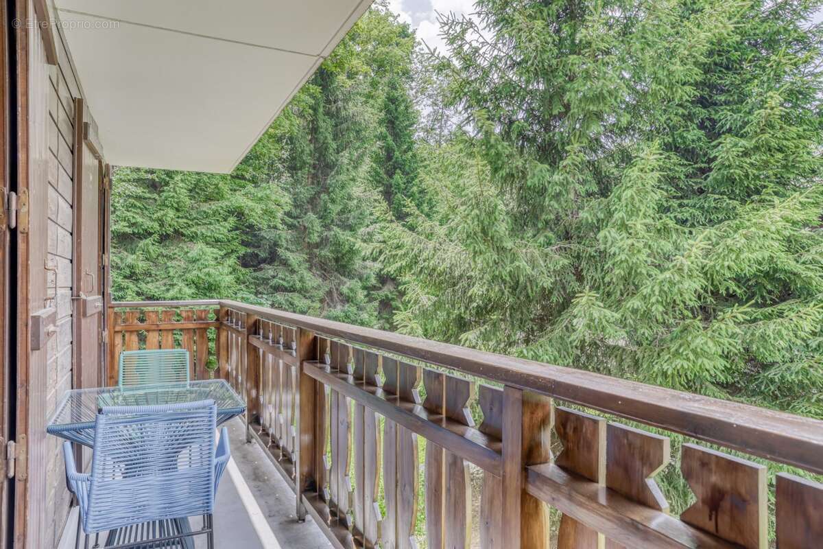 Appartement à DEMI-QUARTIER