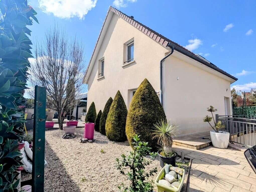 Maison à FONTAINE-LES-DIJON