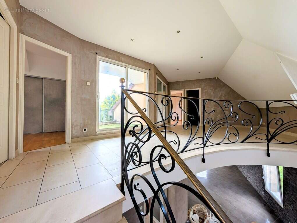 Maison à FONTAINE-LES-DIJON