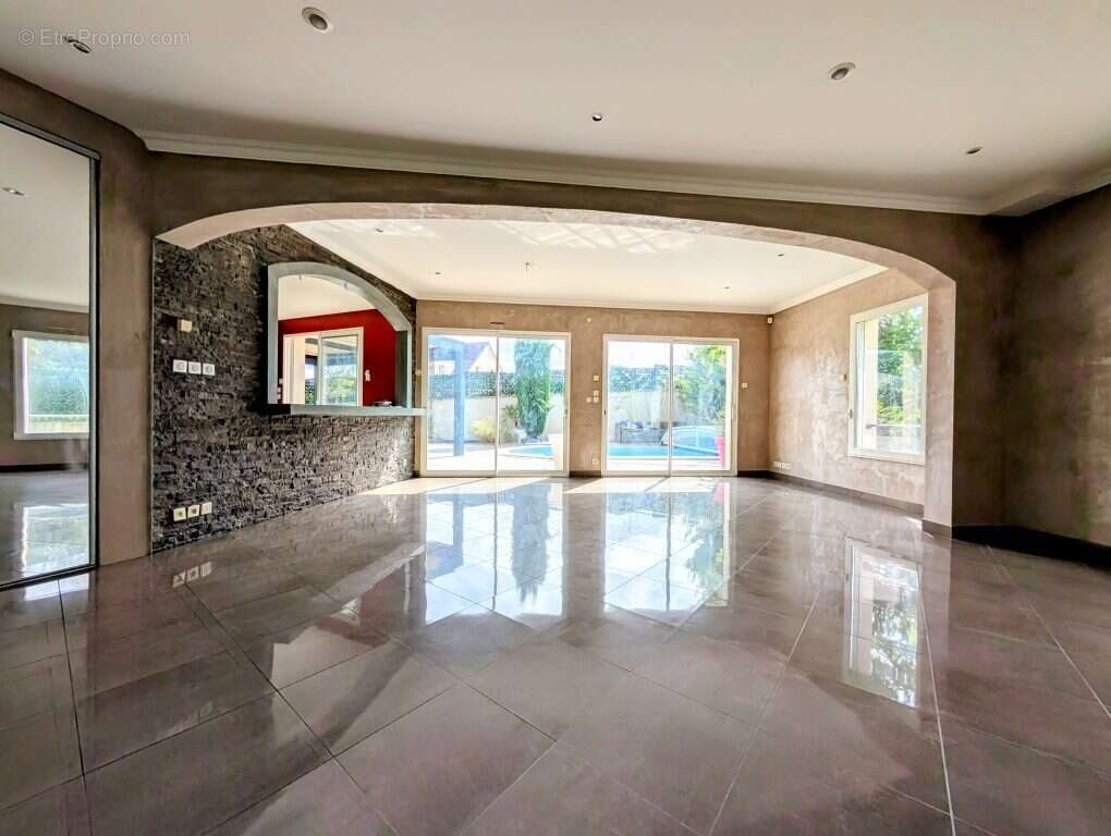 Maison à FONTAINE-LES-DIJON