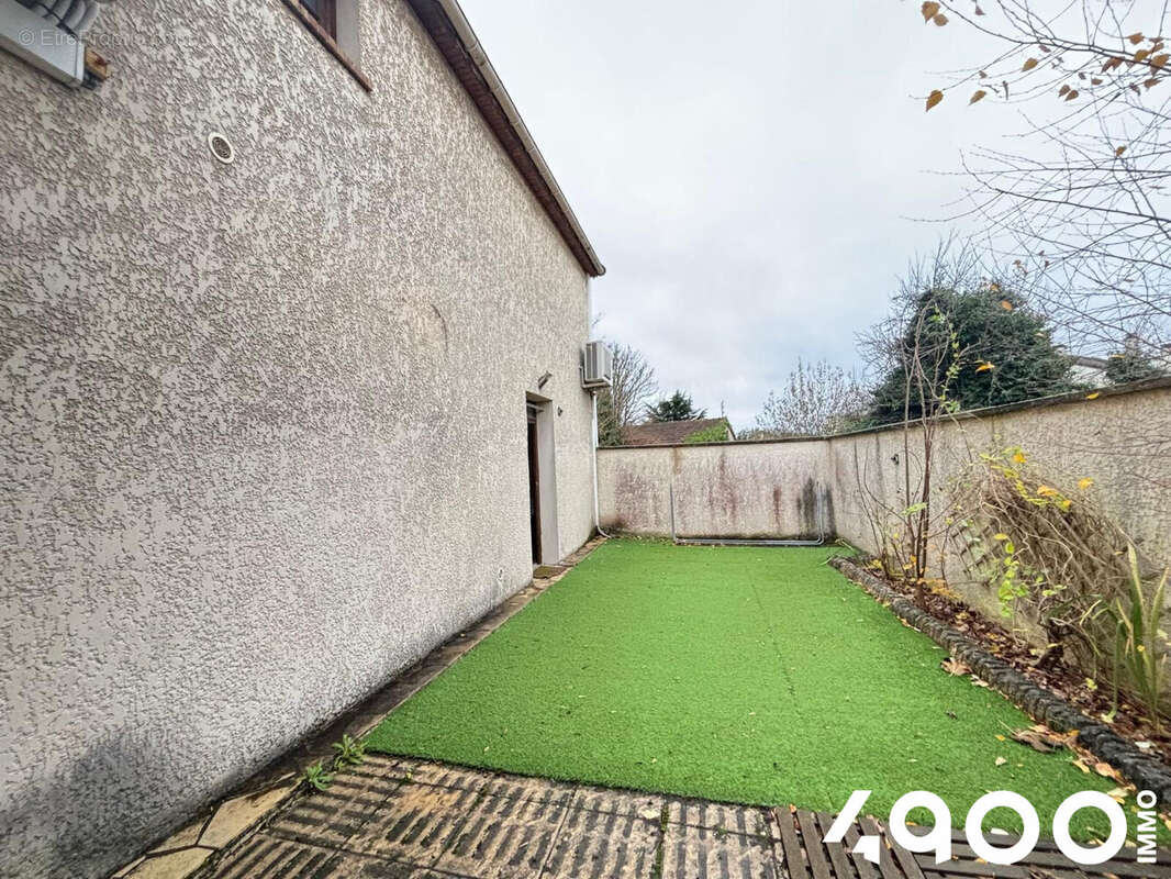 Maison à VILLIERS-SUR-ORGE