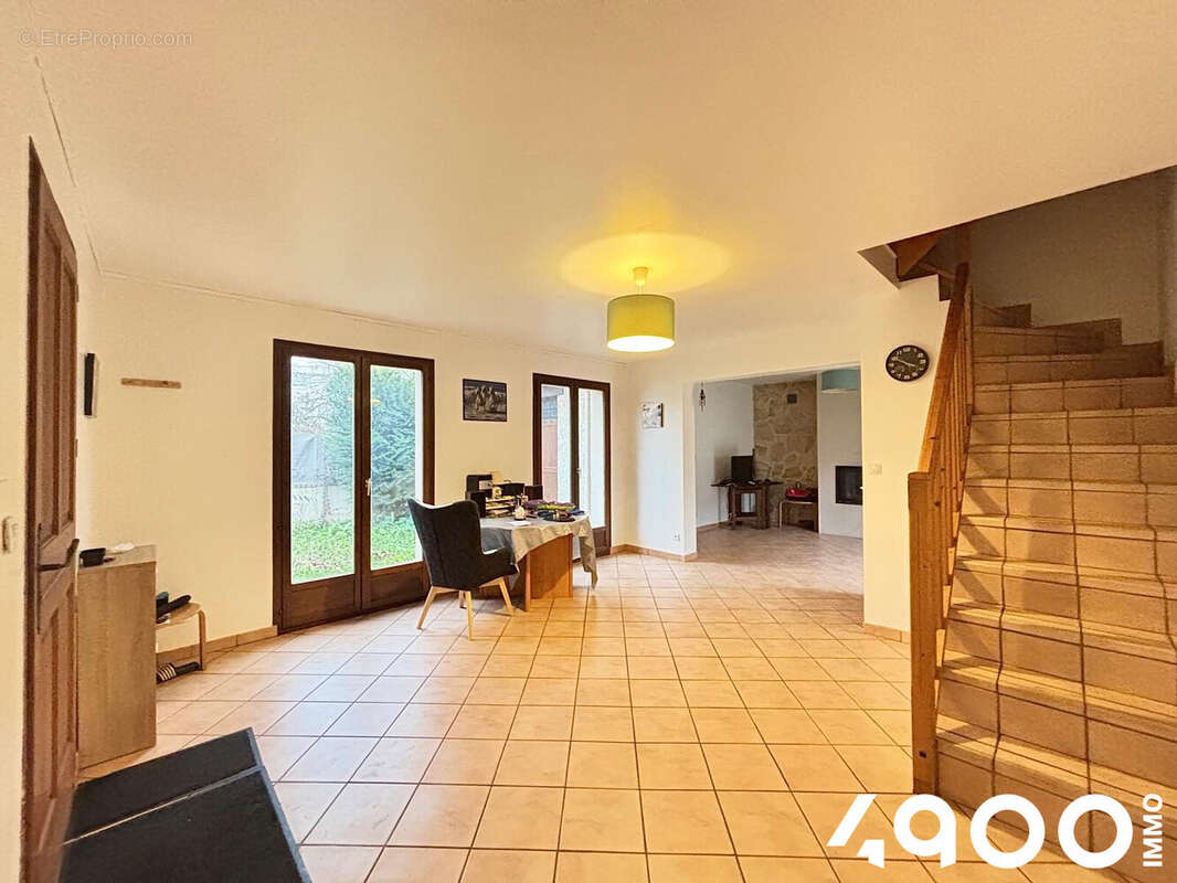 Maison à VILLIERS-SUR-ORGE