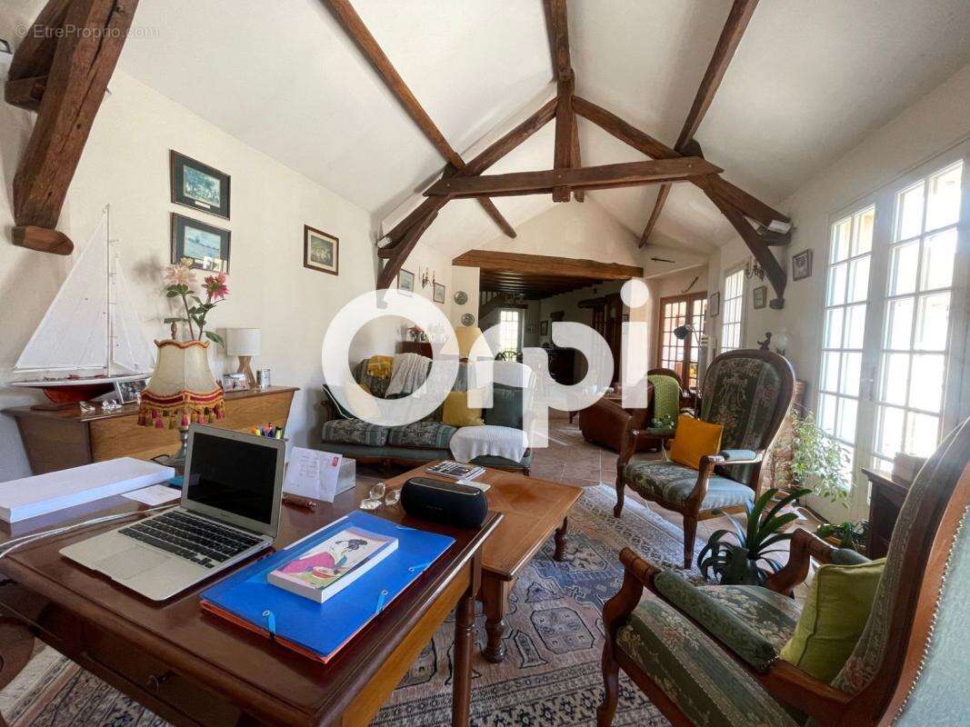 Maison à RONQUEROLLES